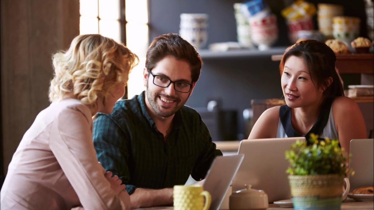 Групповое обсуждение и обмен идеями